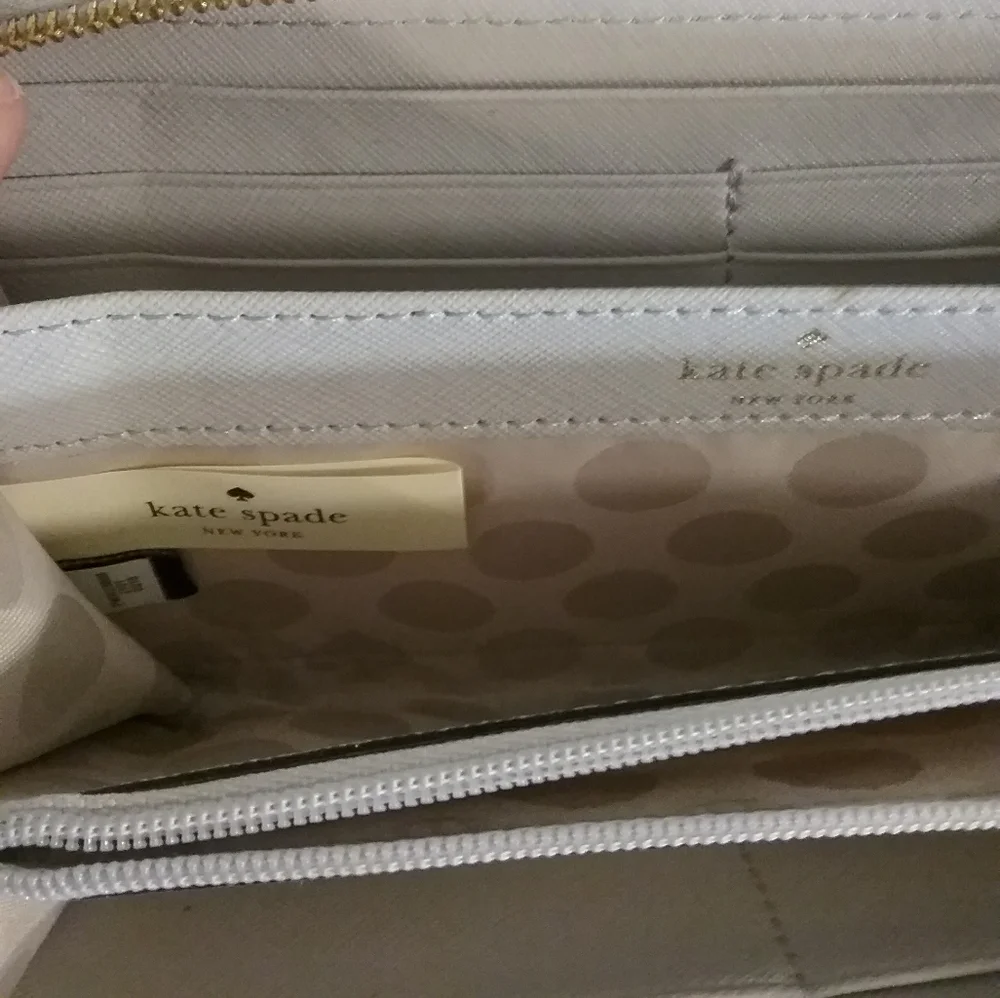 Kate Spade Zippy Liight Purple Wallet